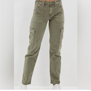 American eagle stretch cargo pants